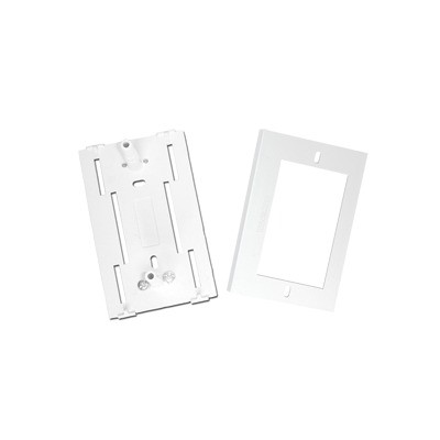 Soporte y tapa universal color blanco de PVC auto extinguible, para ca
