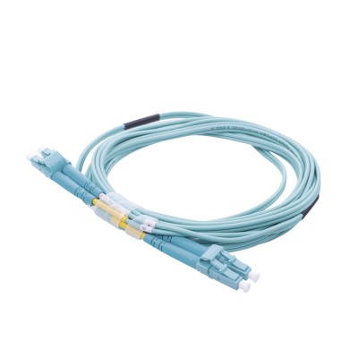 Jumper de Fibra Óptica Multimodo OM4 50/125 LC-LC OFNR (Riser), 2.0 mm